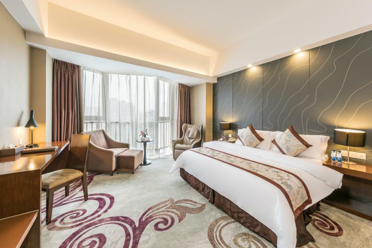 Jinjiang Metropolo Cangshan Wanda Plaza Hotel ฟุโจว ภายนอก รูปภาพ